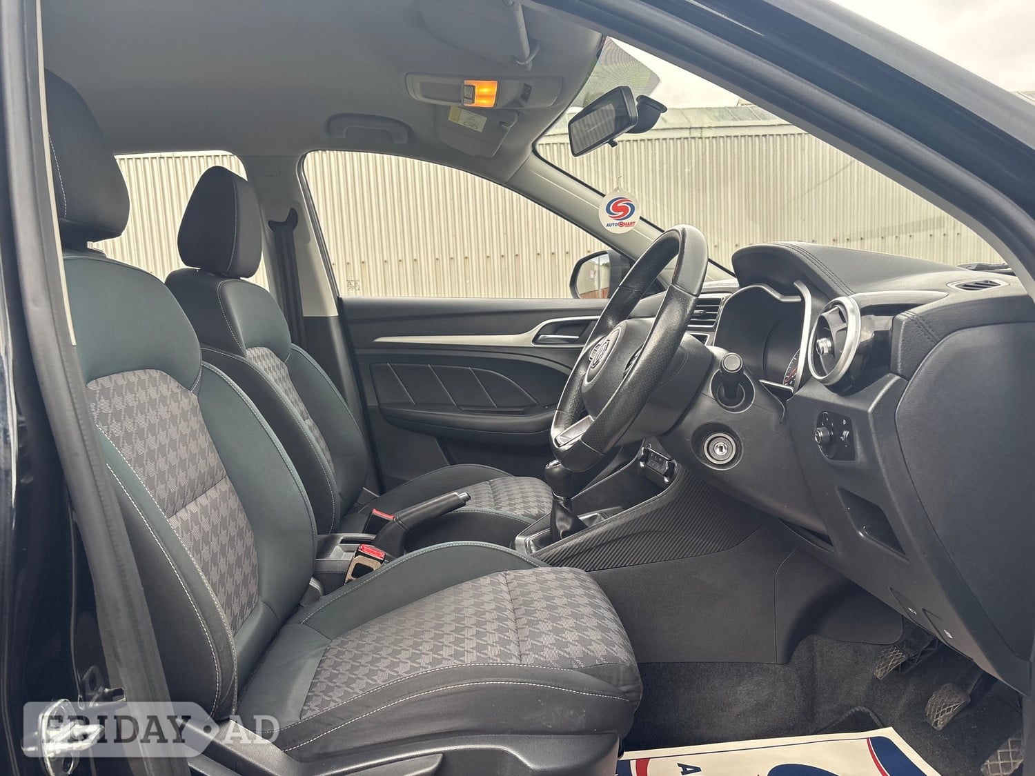 MG ZS 2018 - Cars in Airdrie