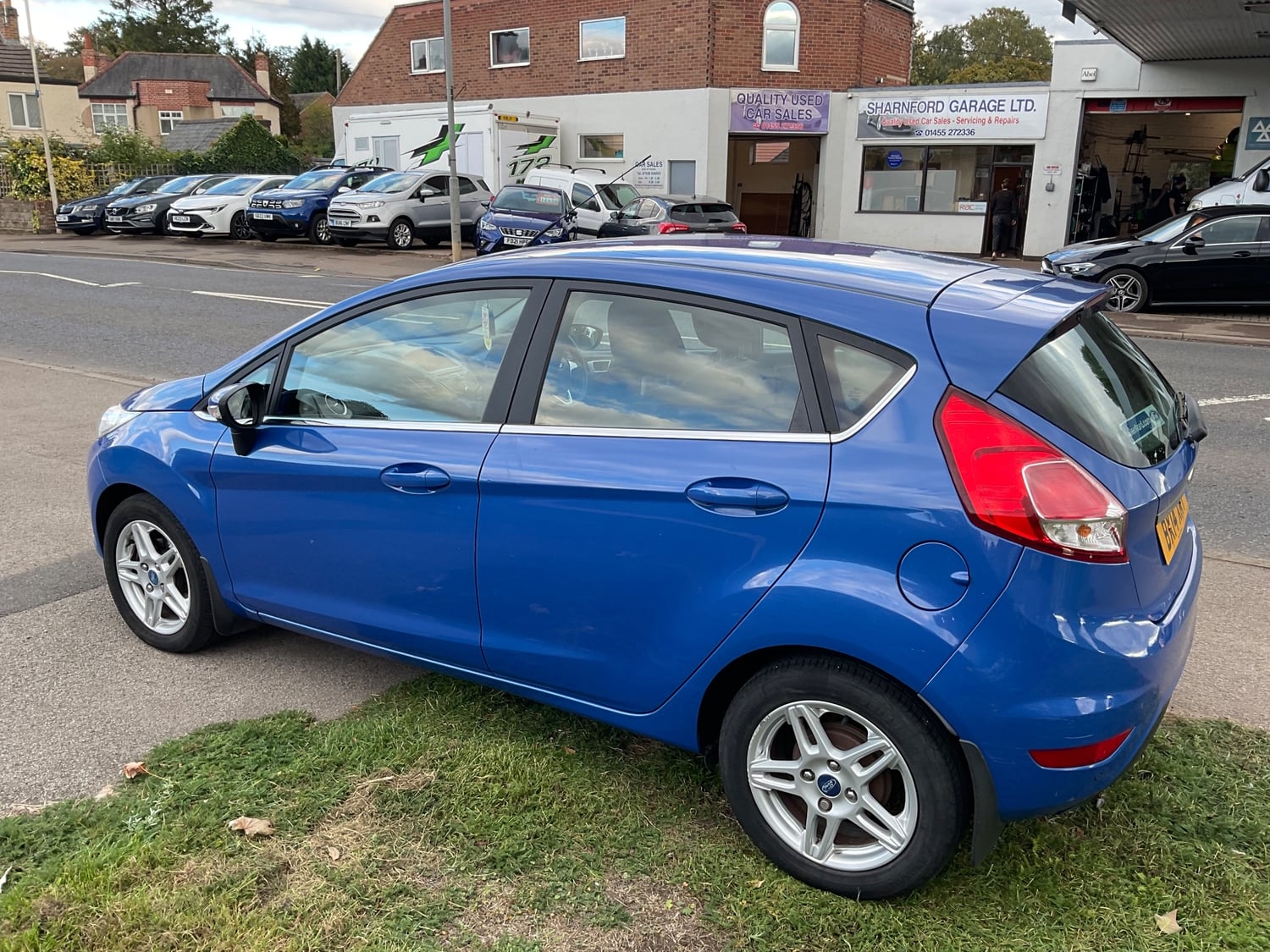 [ berth ]Ford Fiesta