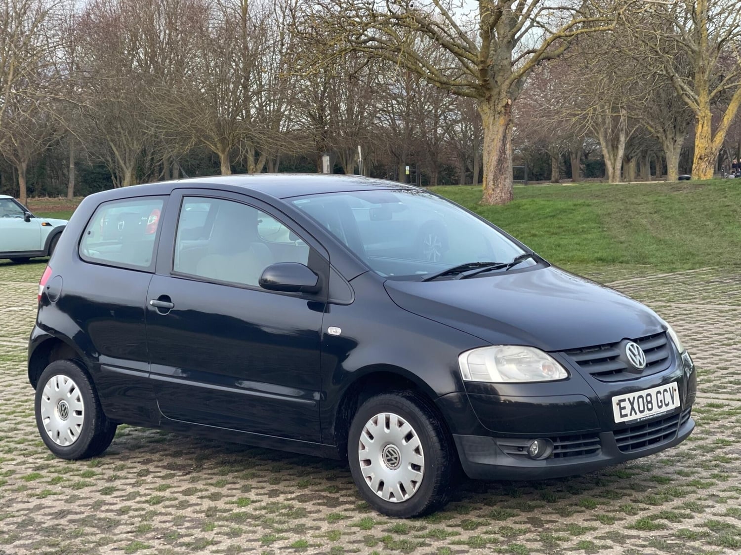 Volkswagen Fox 2008 - Cars in Swanley