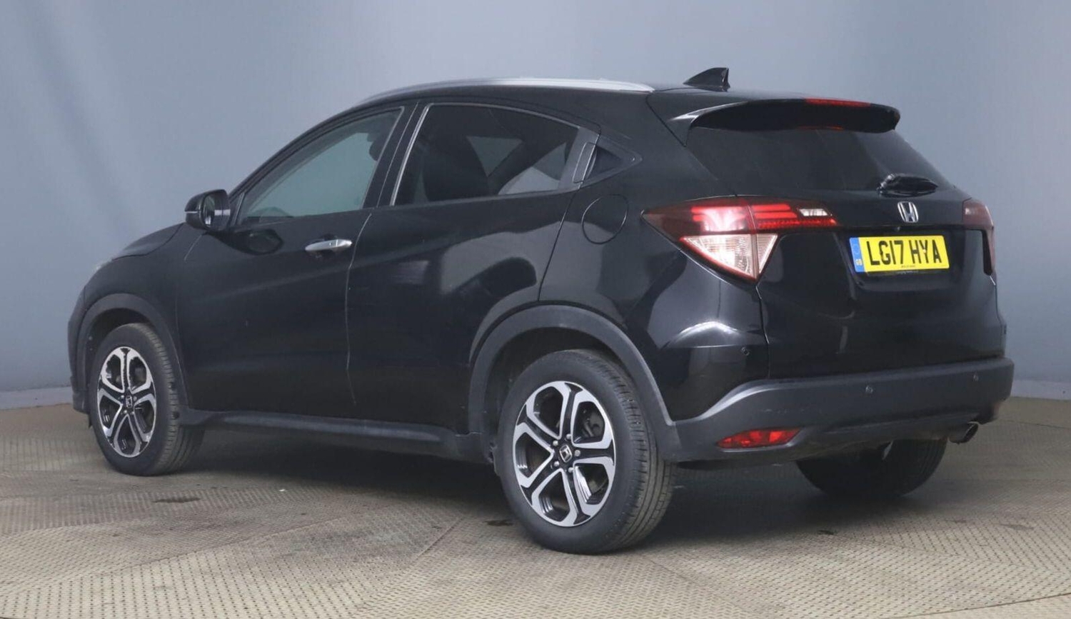 Honda HR-V 2017 - Cars in Hillingdon