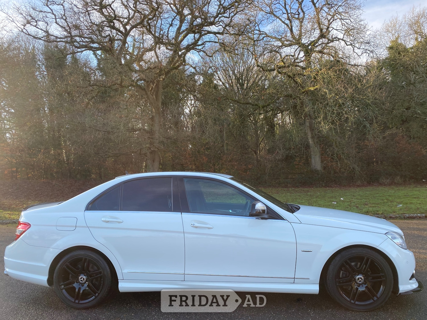 [ berth ]Mercedes-Benz C Class