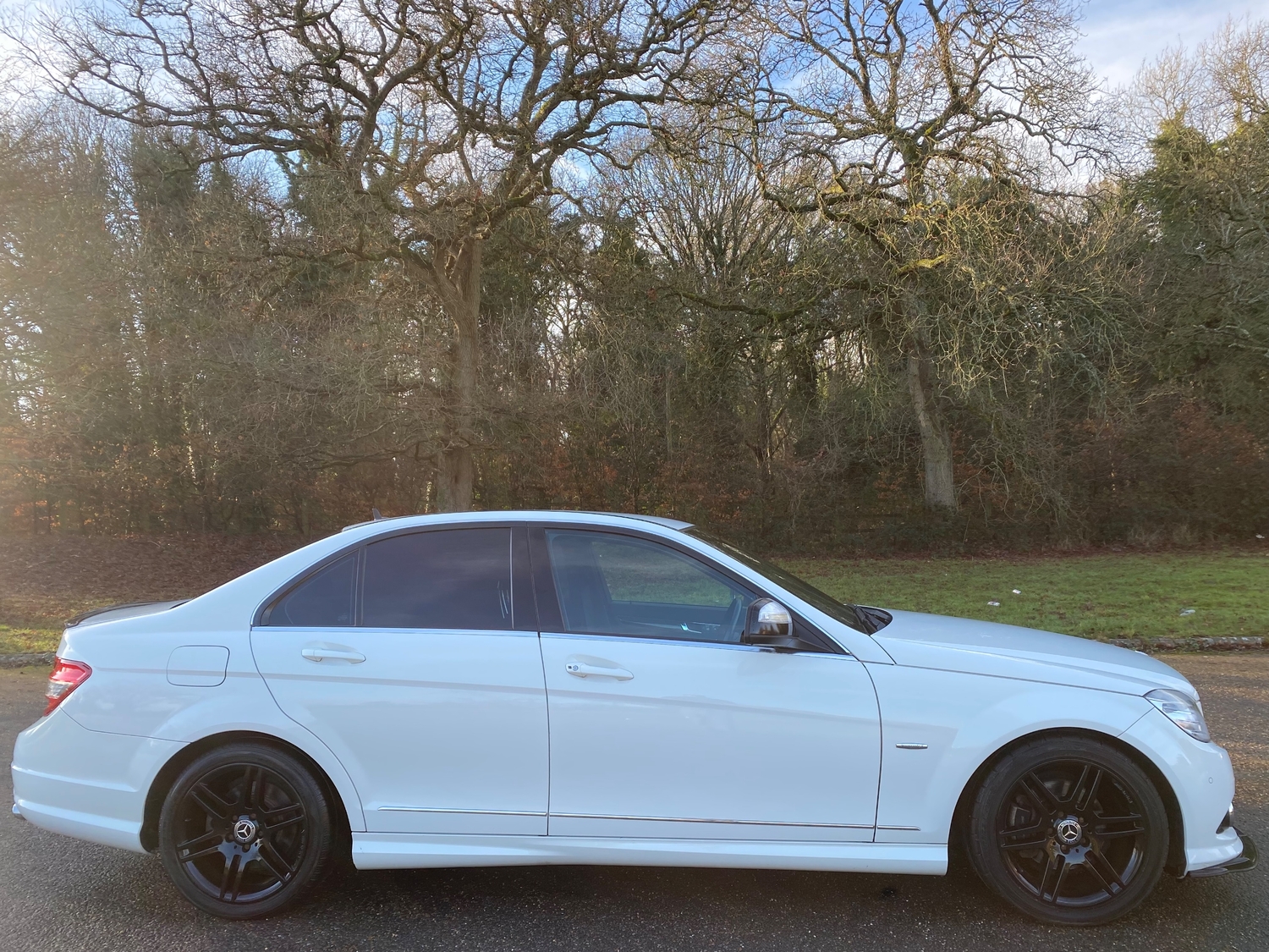[ berth ]Mercedes-Benz C Class