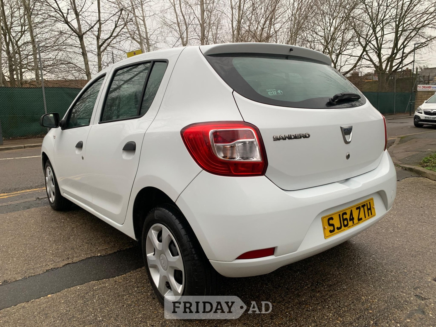 Dacia Sandero 2014 - Cars