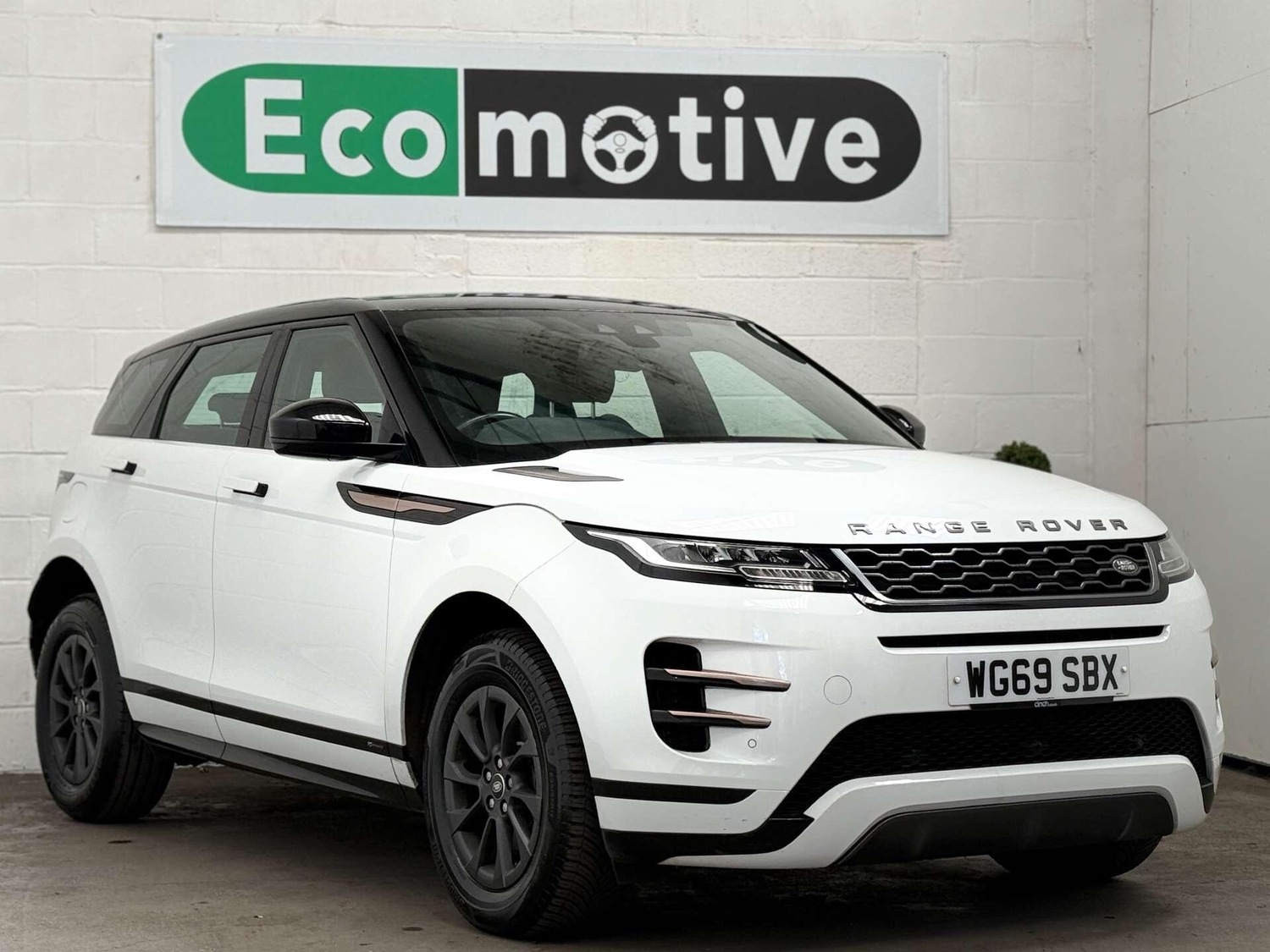 [ berth ]Land Rover Range Rover Evoque