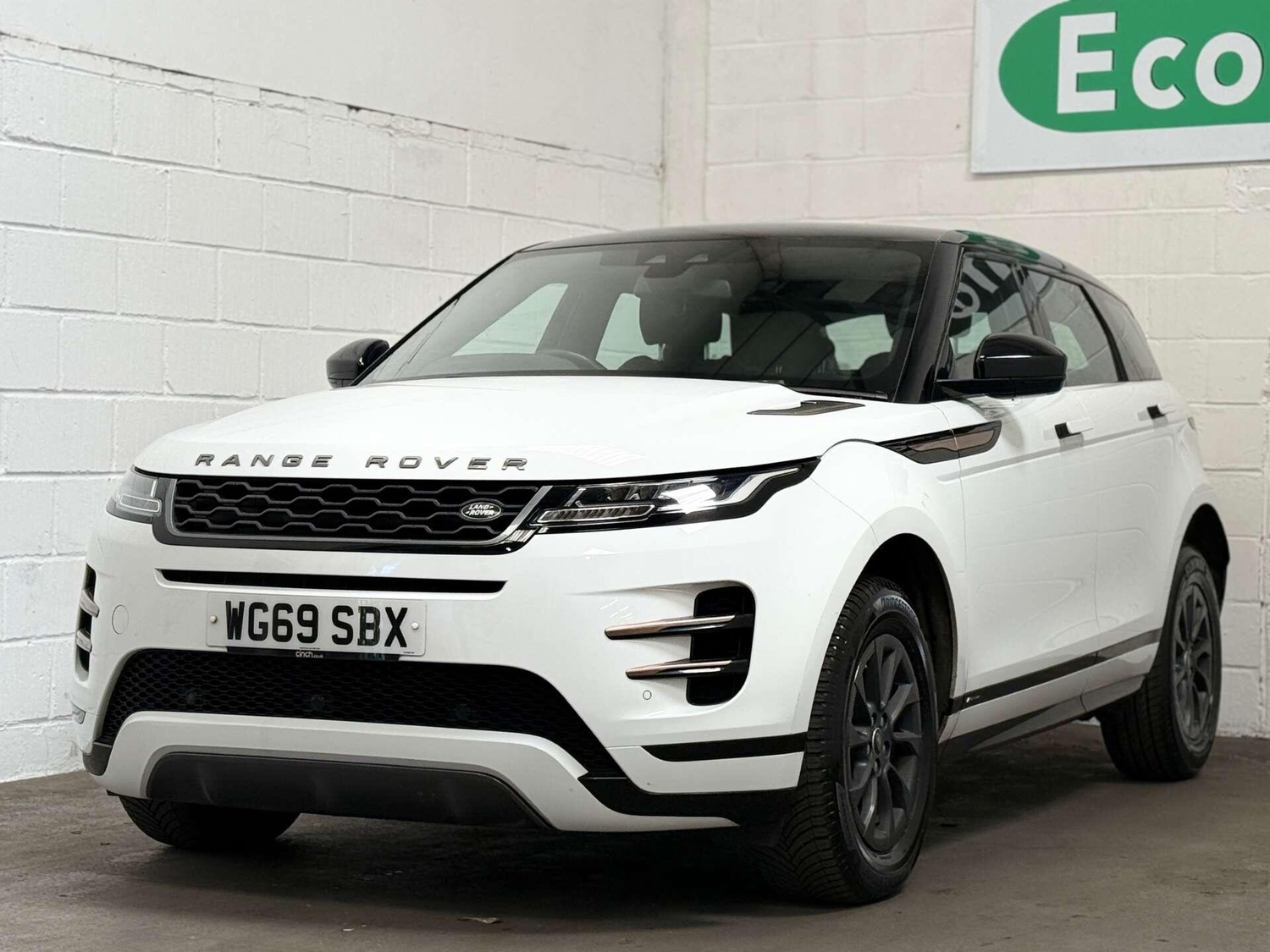 Land Rover Range Rover Evoque 2019 - Cars in Uxbridge