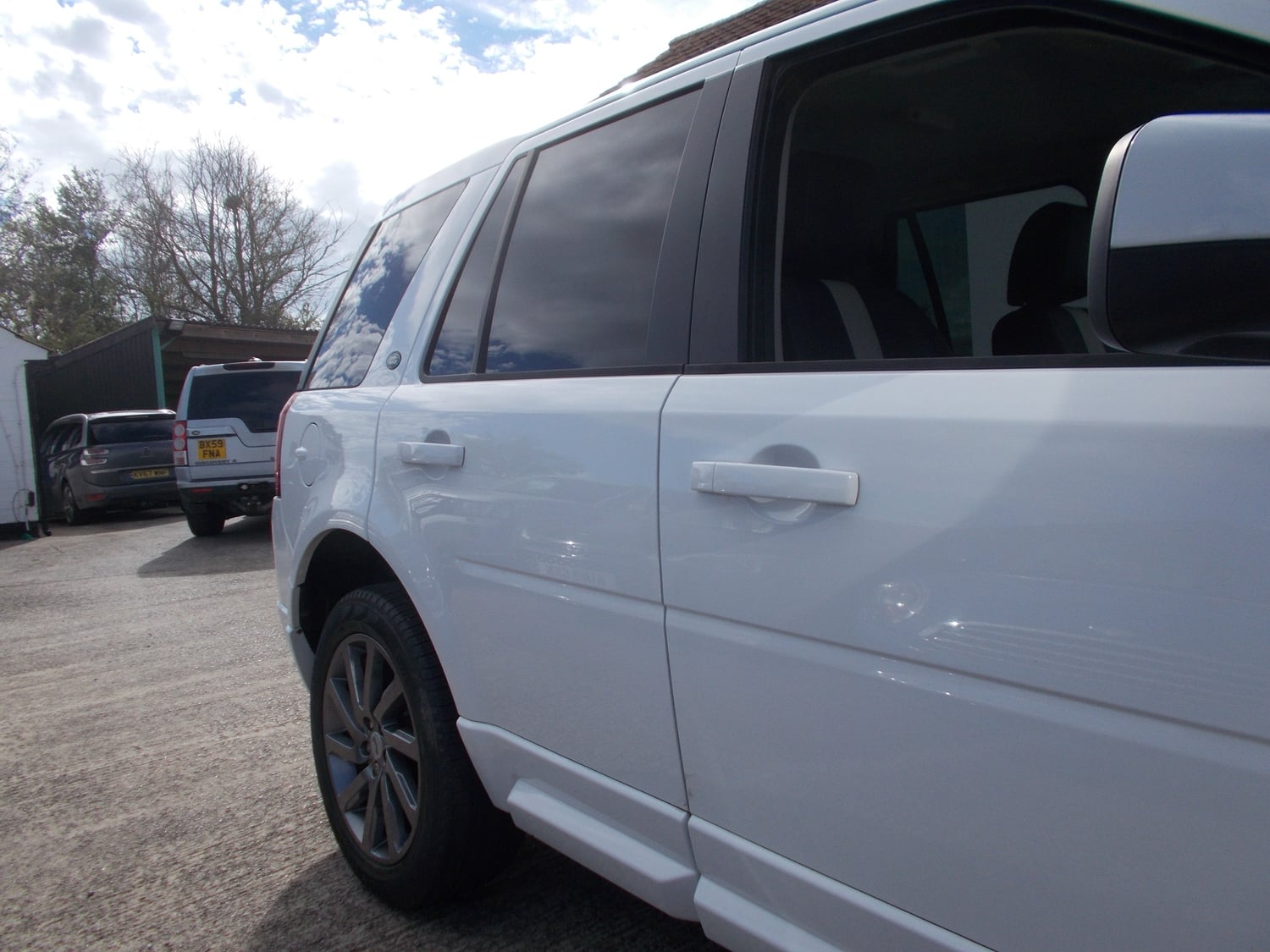 [ berth ]Land Rover Freelander 2