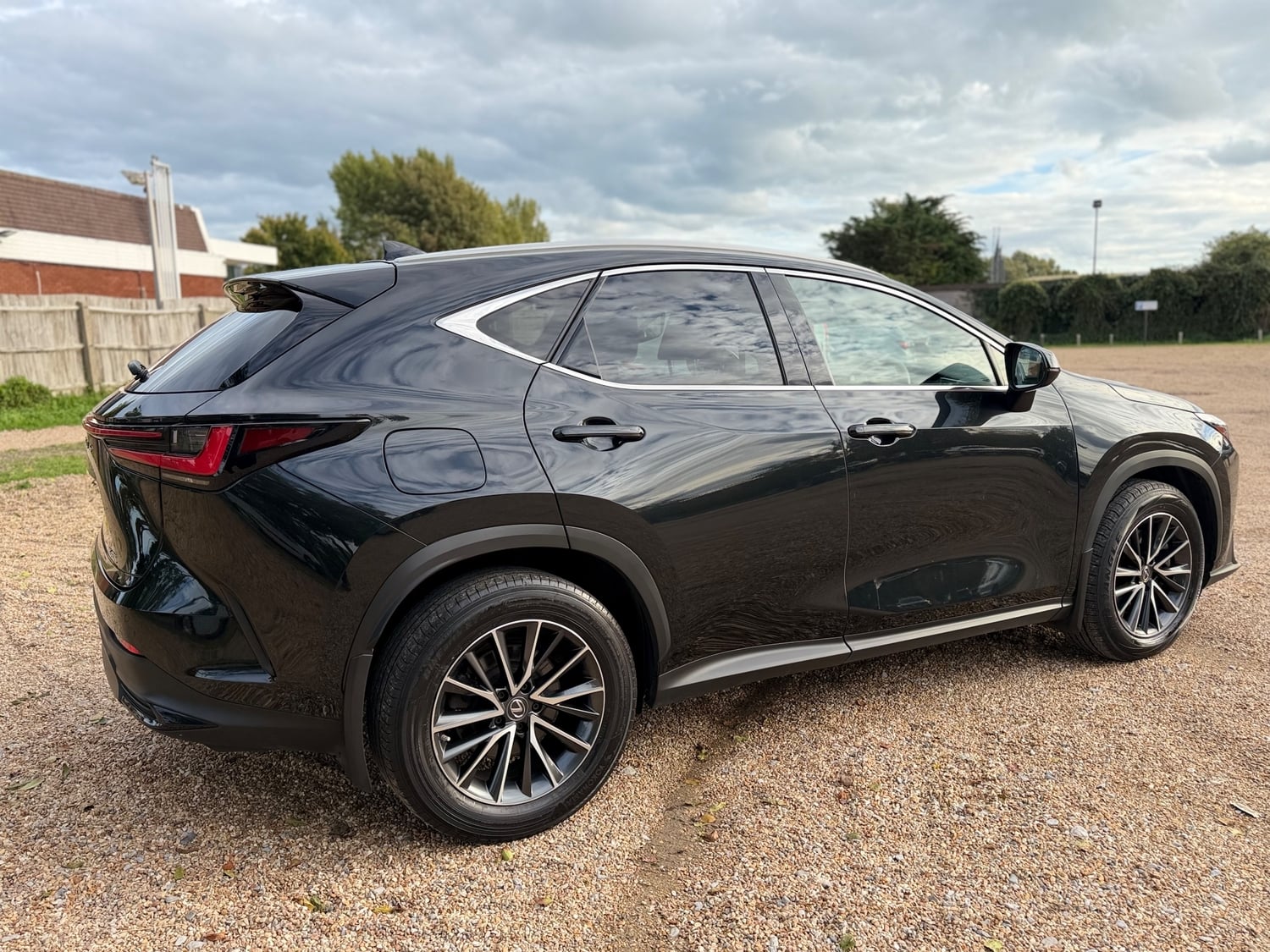 Lexus NX 2022 - Cars
