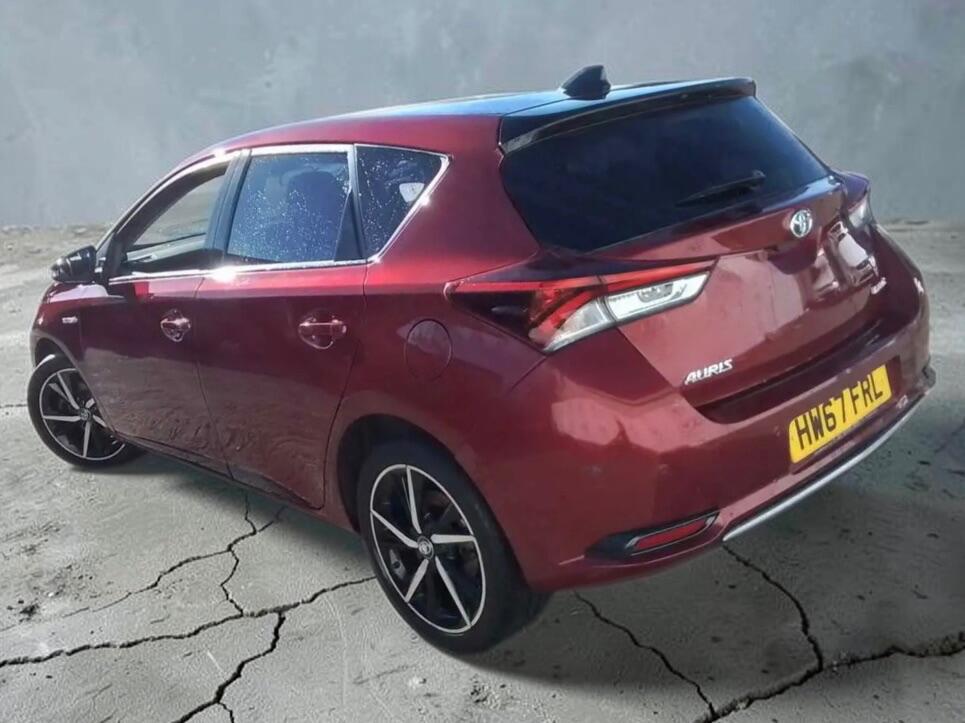Toyota Auris West Bromwich