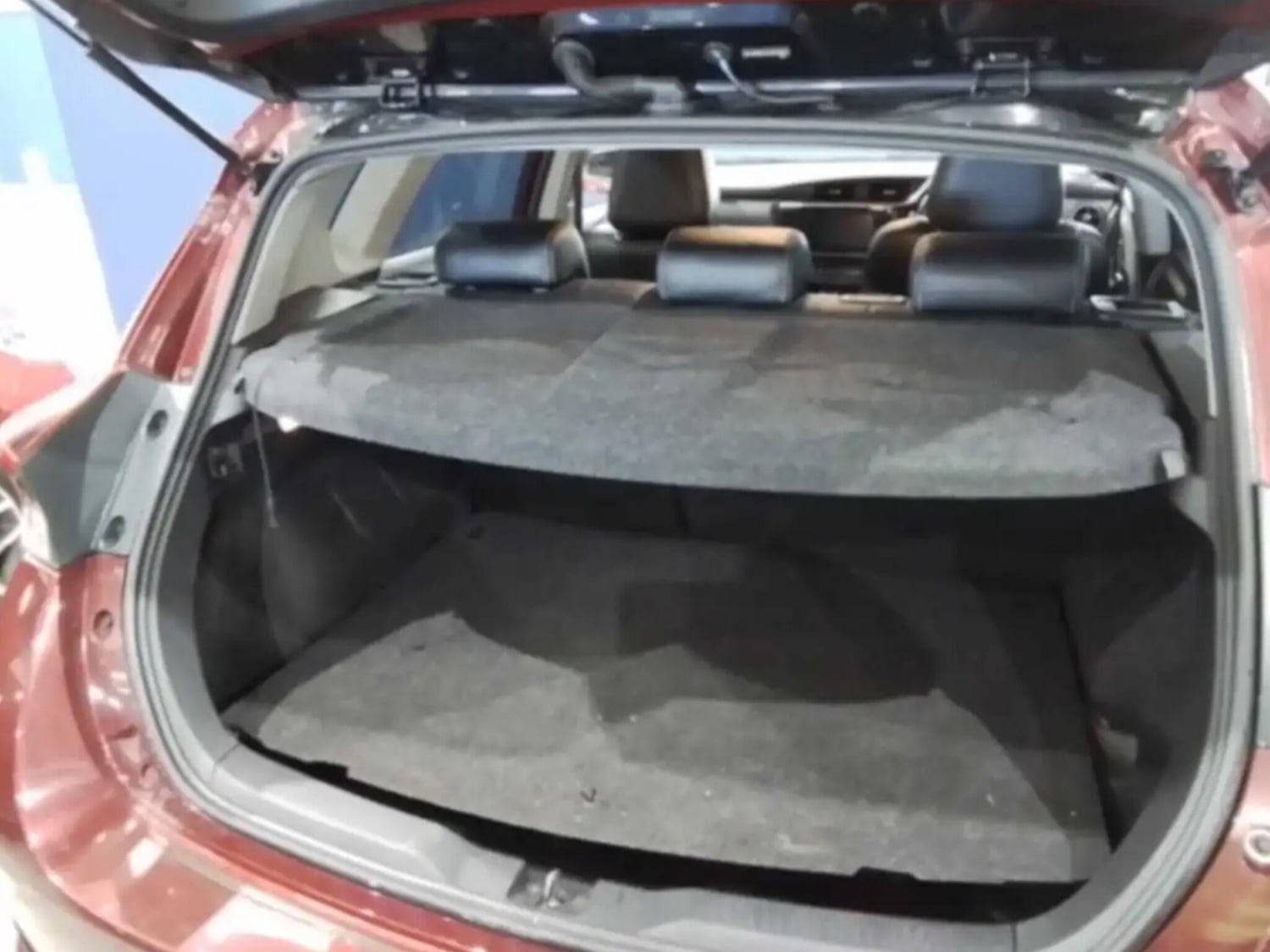 [ berth ]Toyota Auris