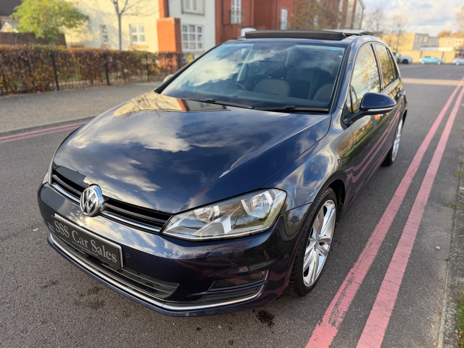 Volkswagen Golf 2016 - Cars in Wandsworth