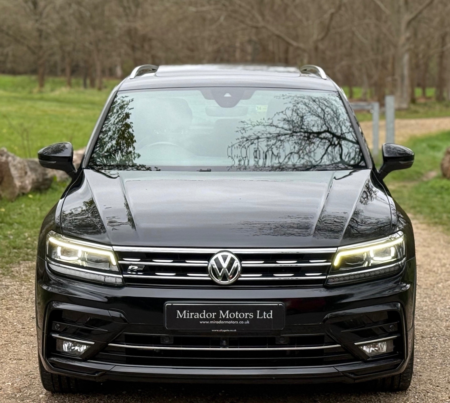 Volkswagen Tiguan 2019 - Cars in Slough