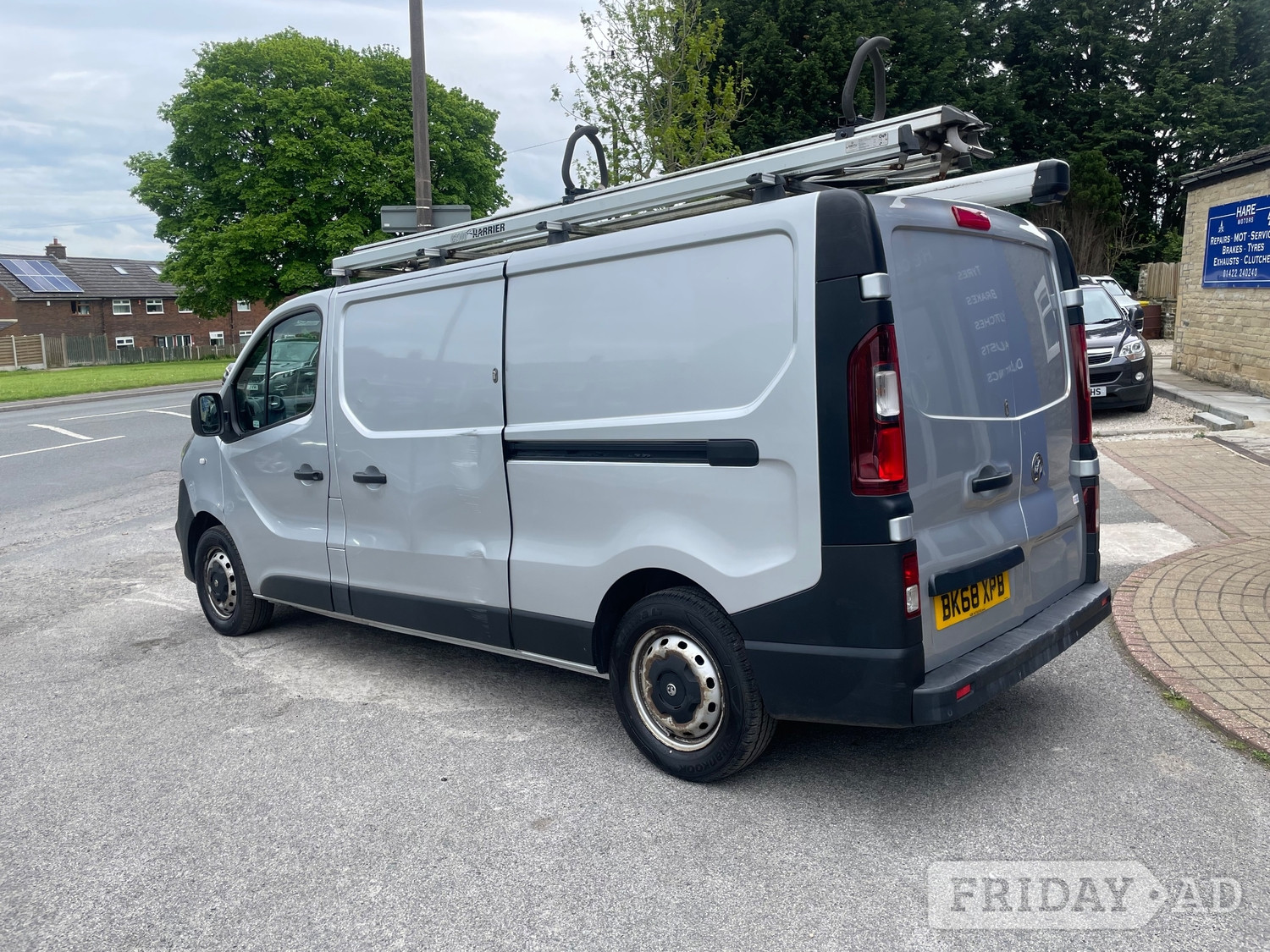[ berth ]Vauxhall Vivaro