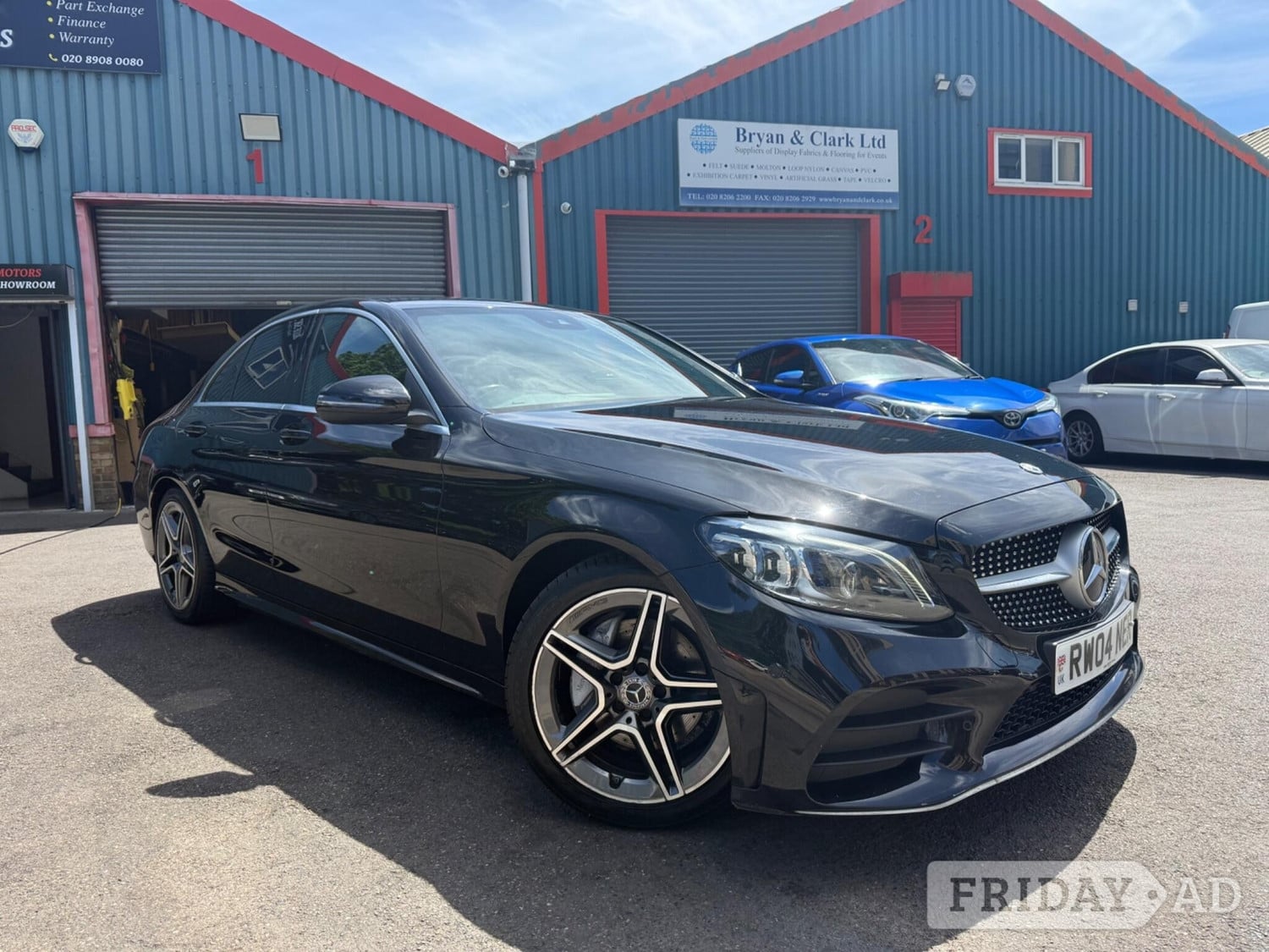 [ berth ]Mercedes-Benz C Class