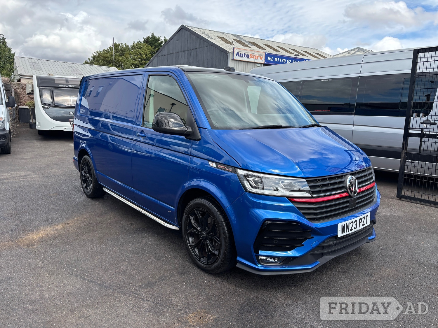 Volkswagen Transporter 2023 in Bristol