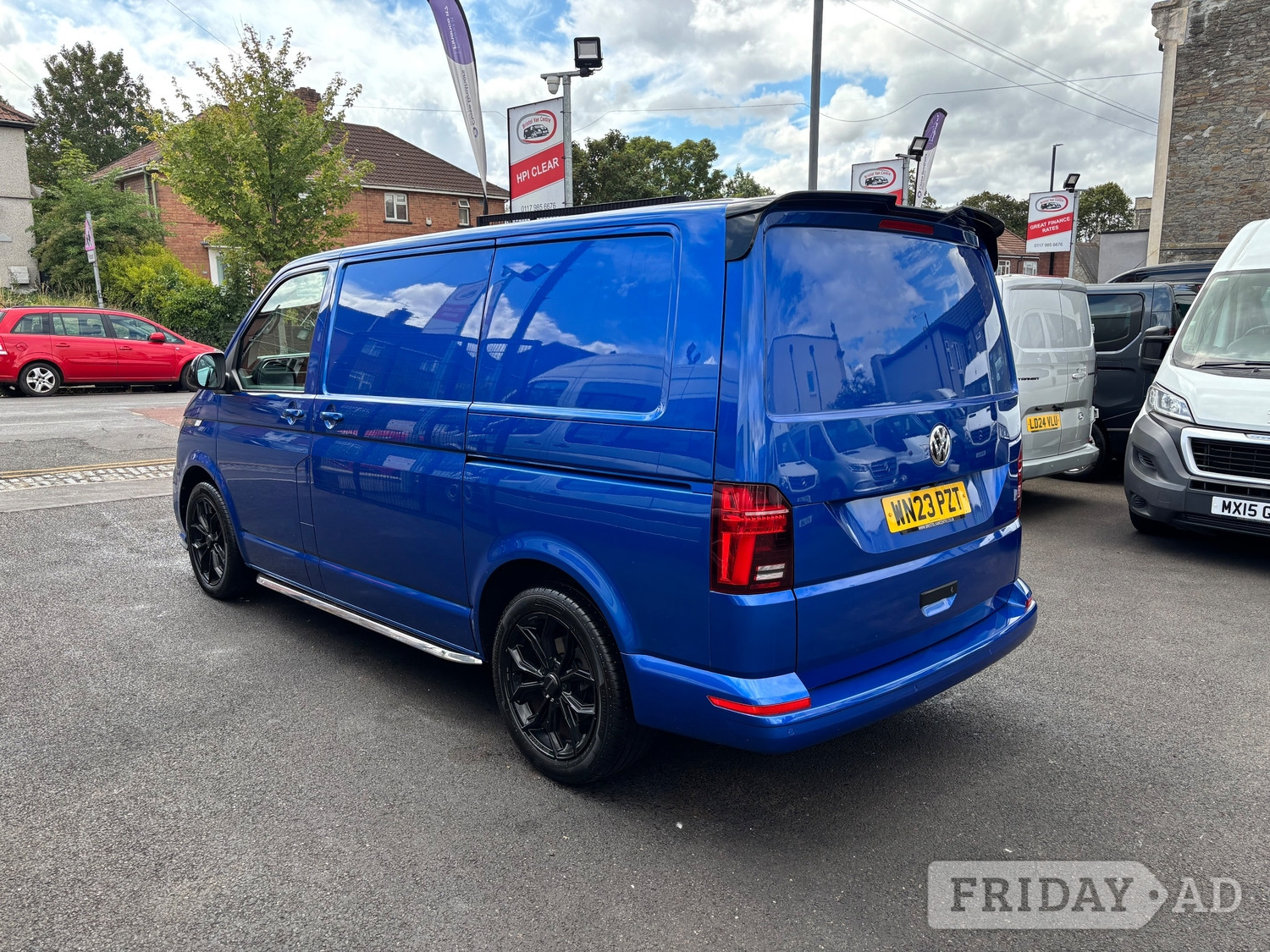 Volkswagen Transporter 2023 - Vans & Commercial Vehicles