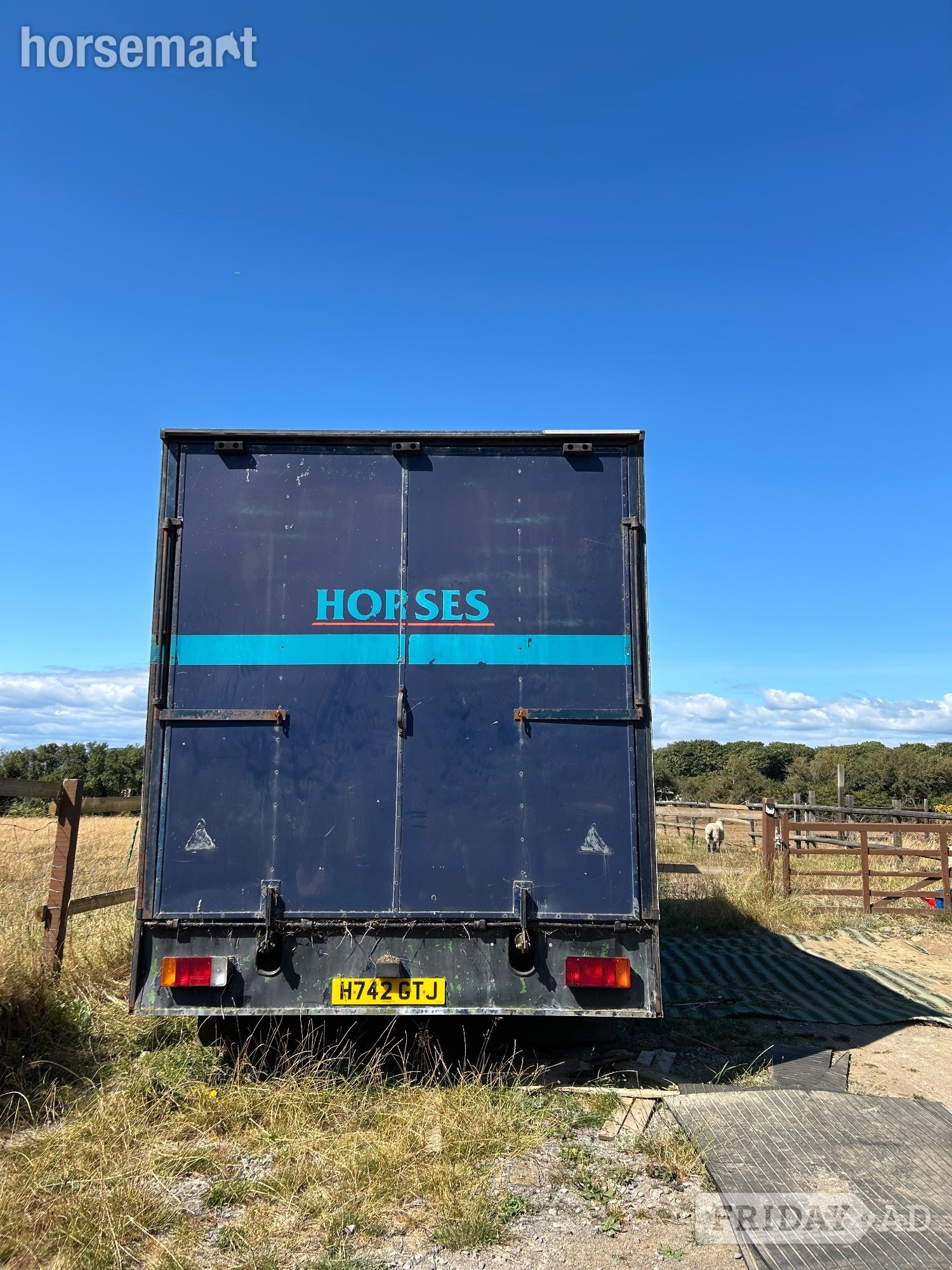 Glocester Horseboxes  Bridgend