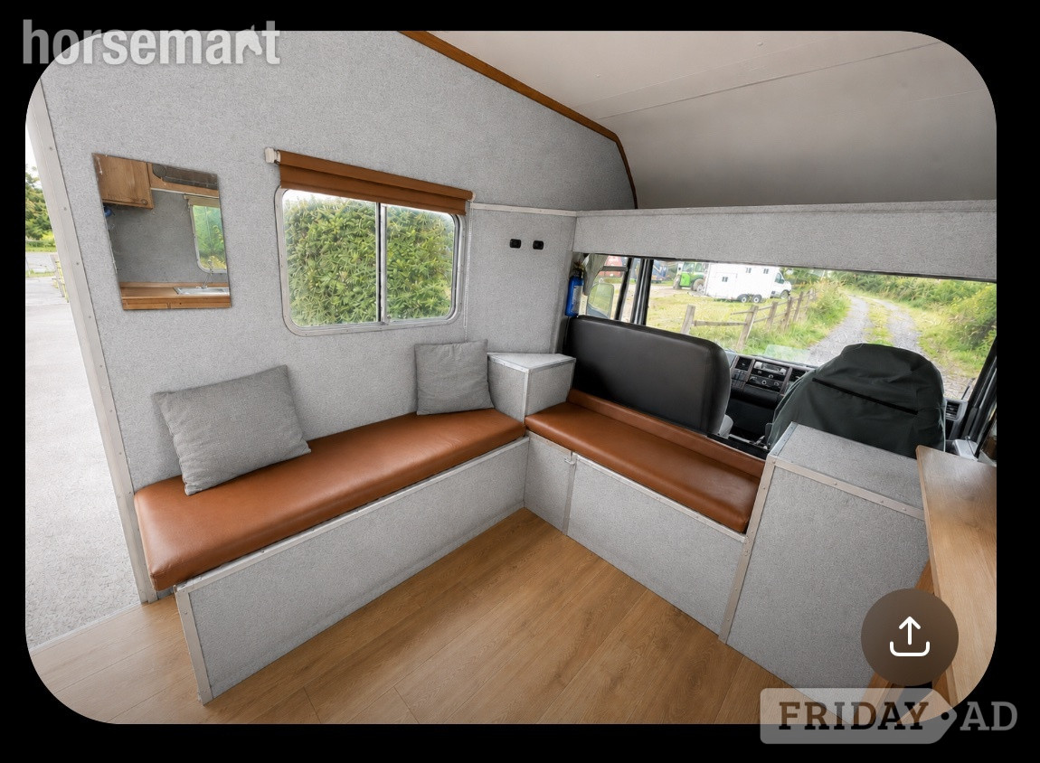 Glocester Horseboxes   Iveco-ford Horsebox - Trailers & Horseboxes in Bridgend