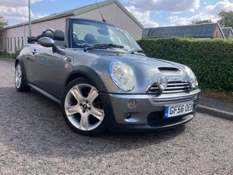 Mini Convertible 2006