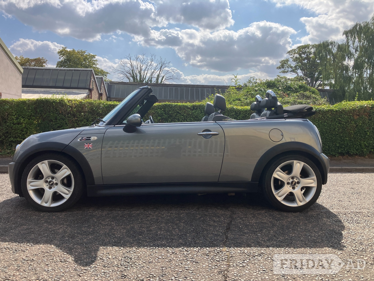 Mini Convertible 2006 - Cars in Ashbourne