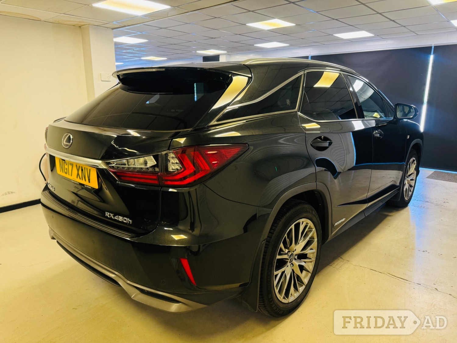 [ berth ]Lexus RX