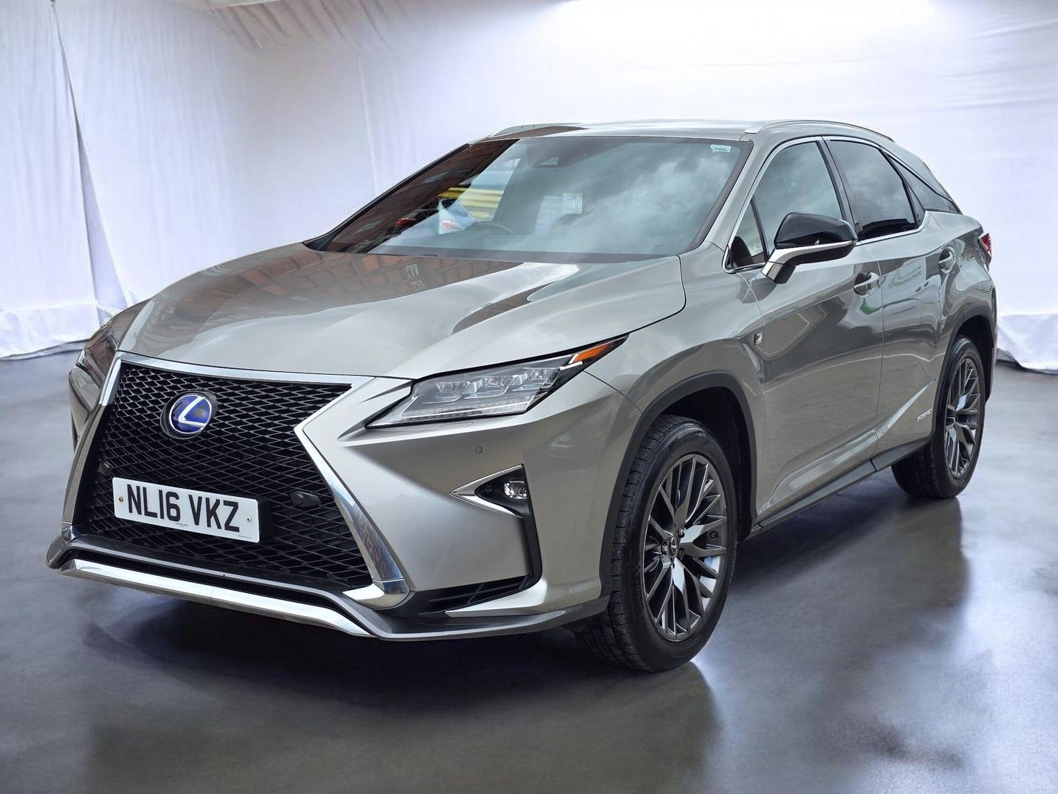 Lexus RX 2016 - Cars in Bolton