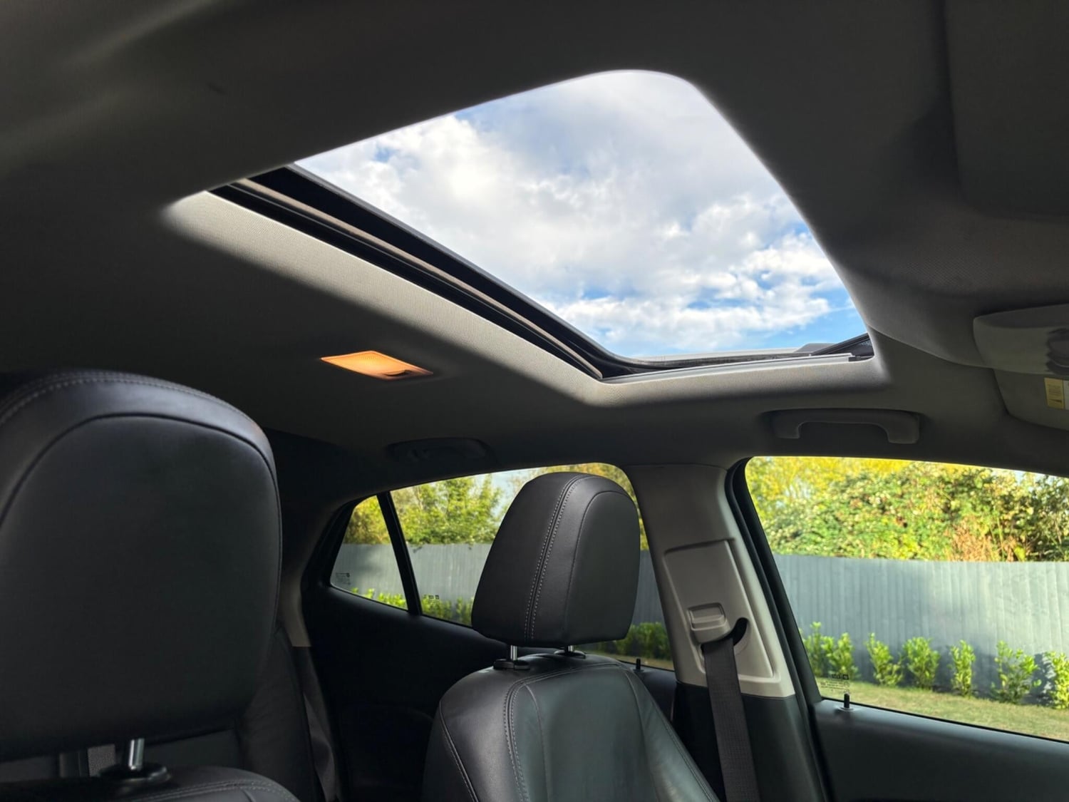 Vauxhall Mokka X 2019 - Cars in Staines