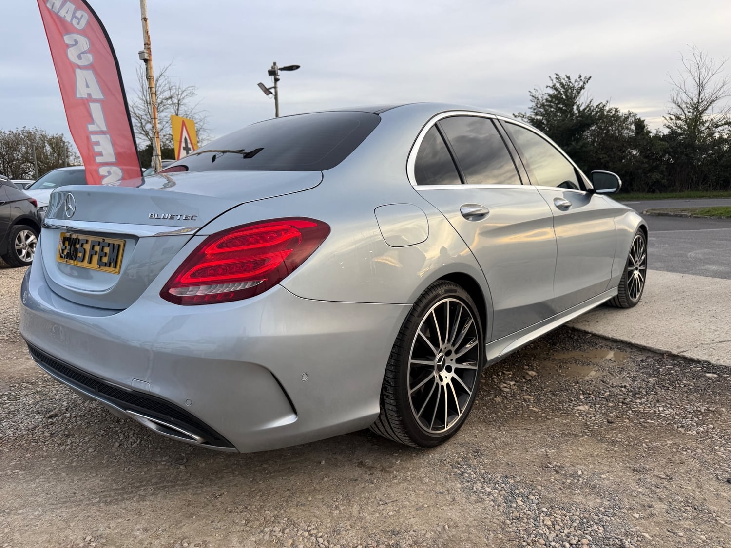 Mercedes-Benz C Class 2015 - Cars in Burford