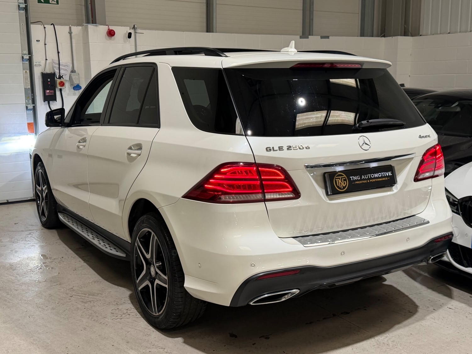 Mercedes-Benz GLE 2016 - Cars in Croydon