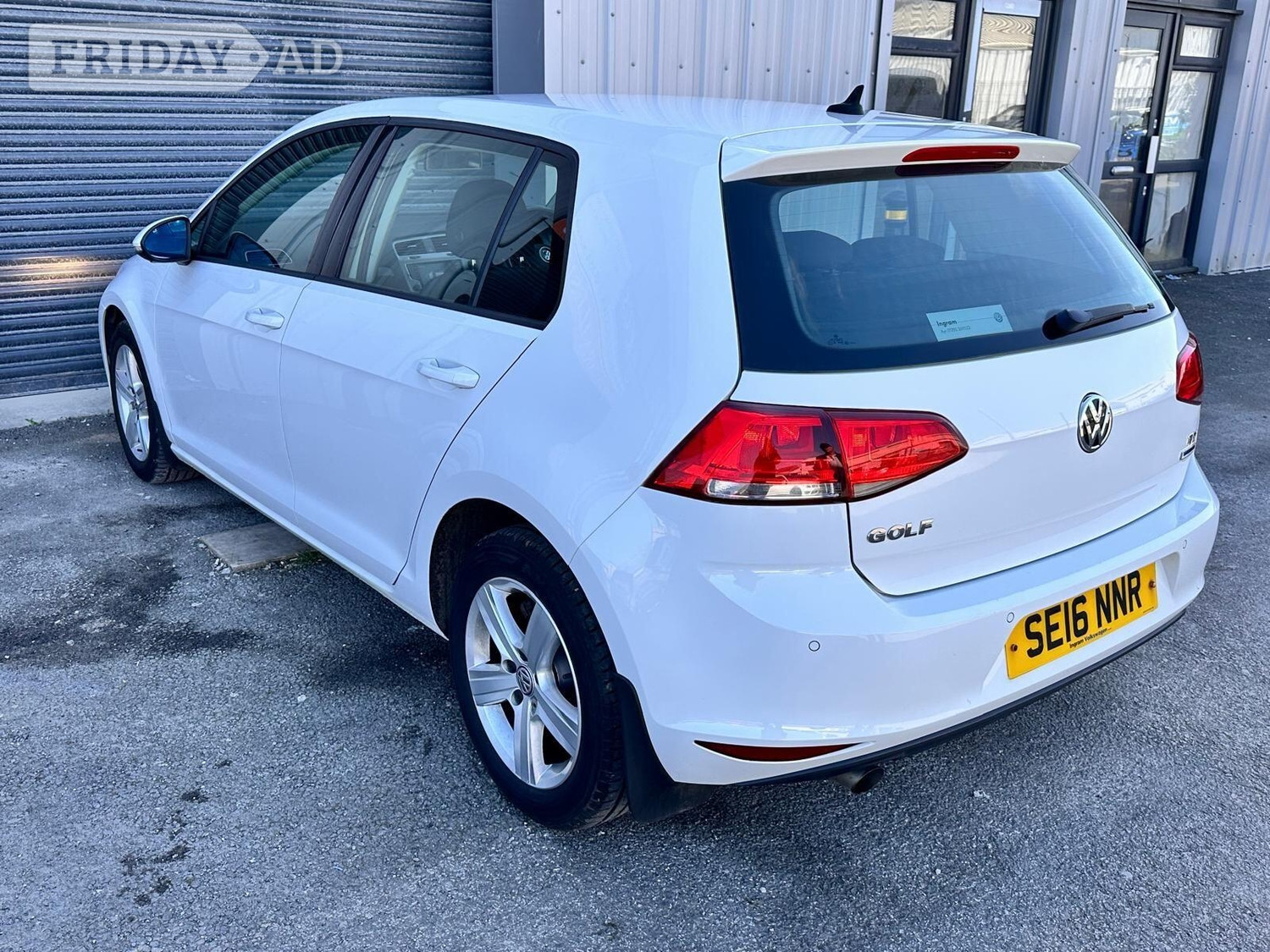 Volkswagen Golf 2016 - Cars
