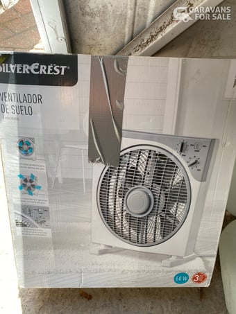 Silver crest fan