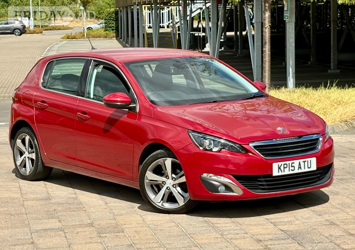 Peugeot 308 2015 in Uxbridge
