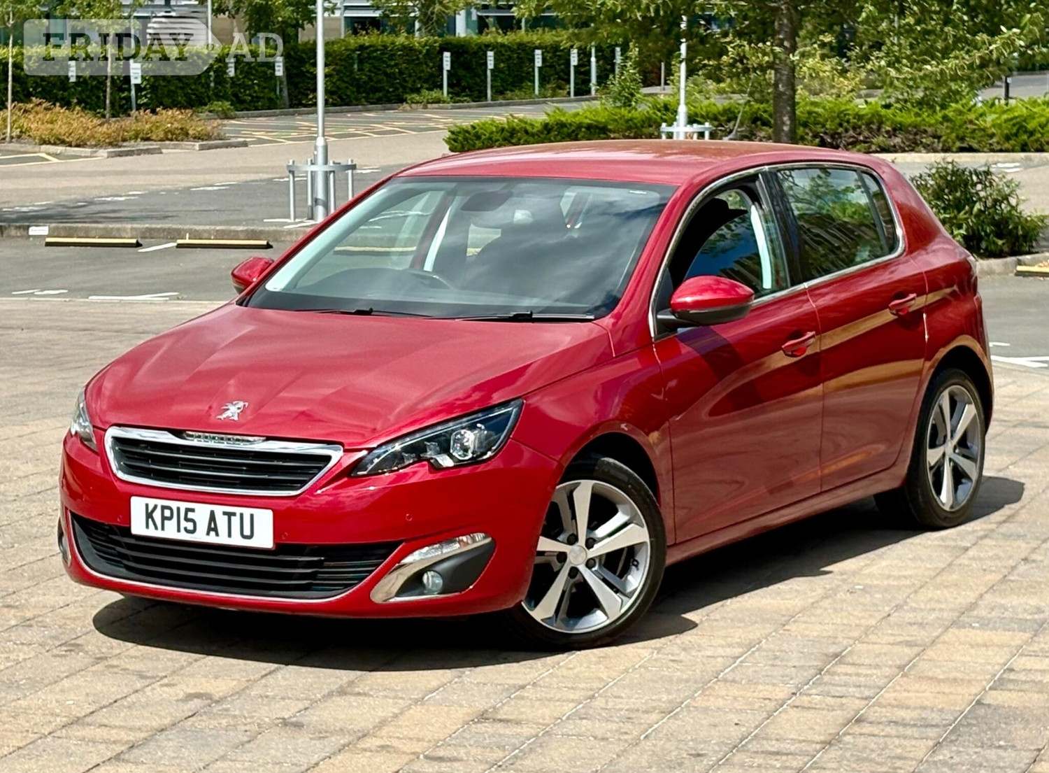 [ berth ]Peugeot 308