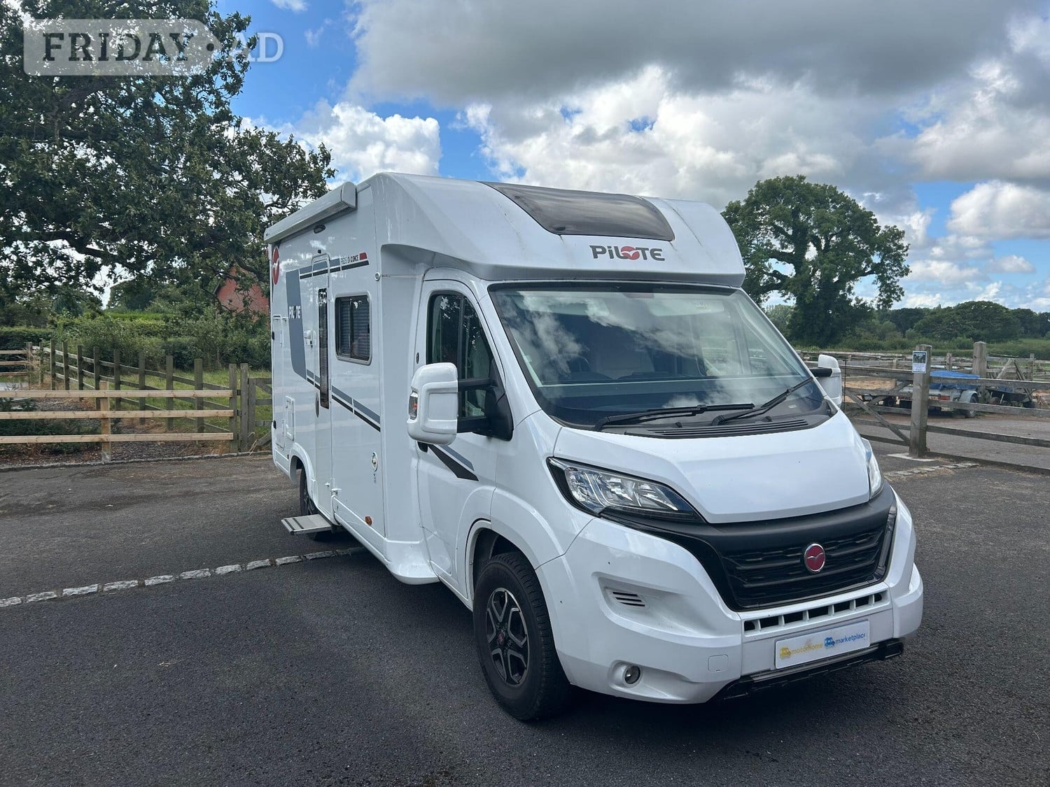 Pilote 626D Evidence 2022 for sale - Motorhomes & Caravans in Love Clough