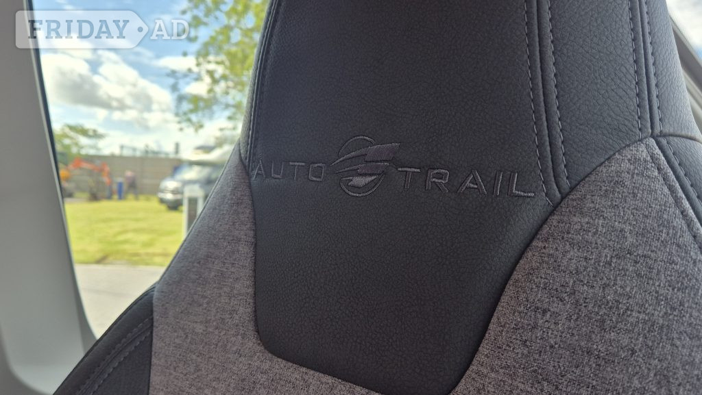 Auto-Trail Expedition 68  for sale in Worcester