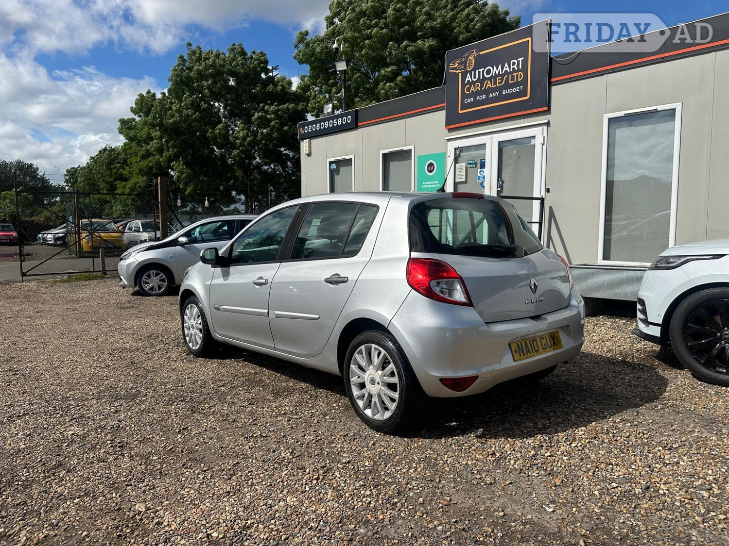 Renault Clio 2010 - Cars in Sunbury-On-Thames