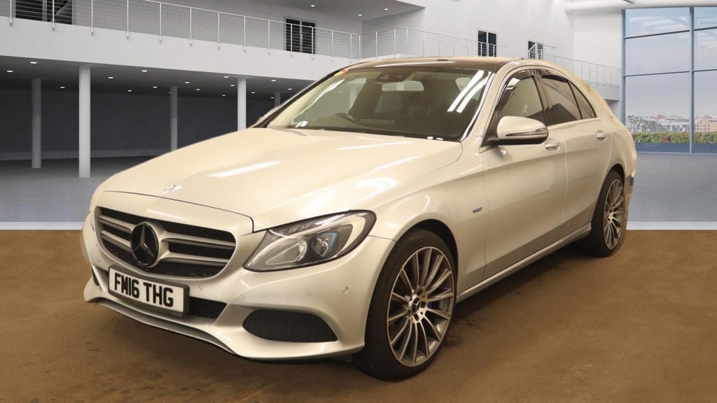 Mercedes-Benz C Class 2016 - Cars in Hillingdon