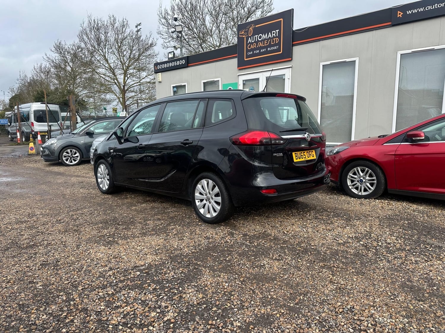 [ berth ]Vauxhall Zafira Tourer