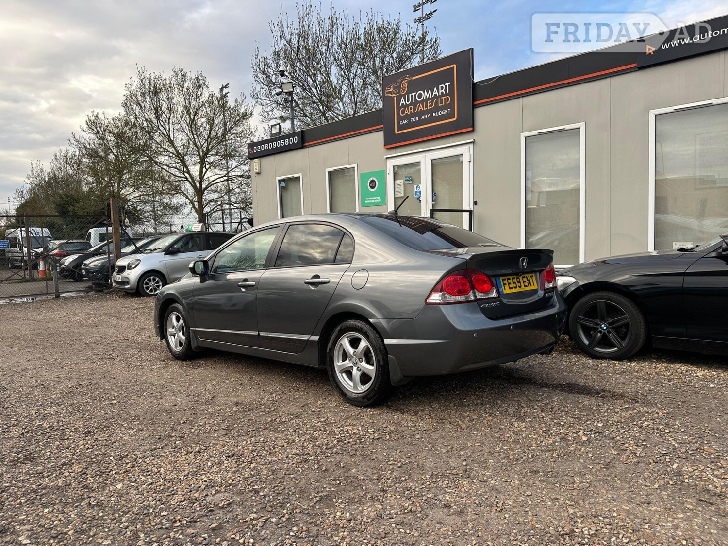 Honda Civic 2009 - Cars in Sunbury-On-Thames