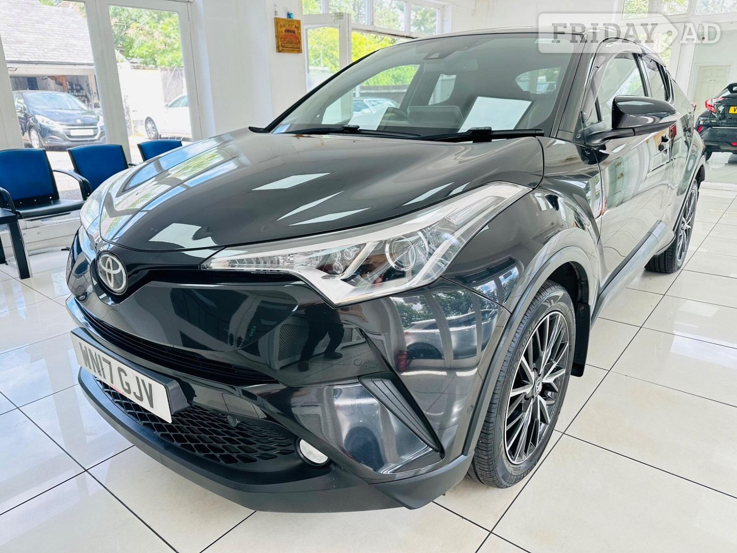 Toyota C-HR 2017 - Cars