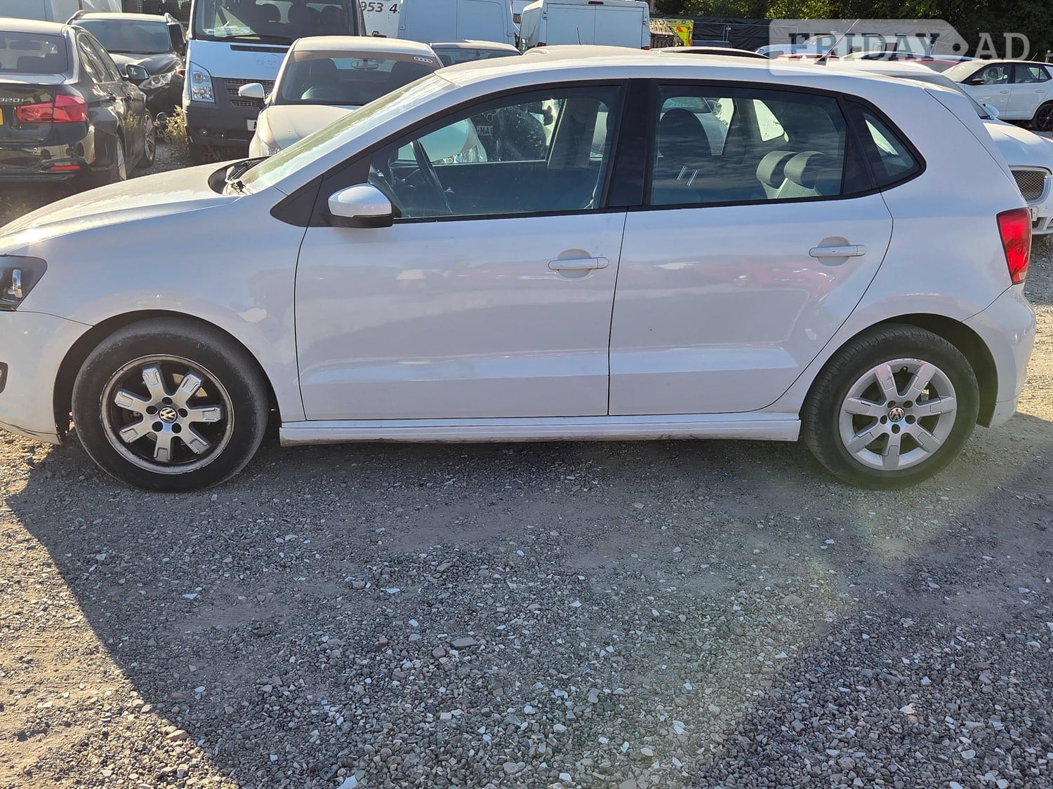 Volkswagen Polo 2013 - Cars in Leicester