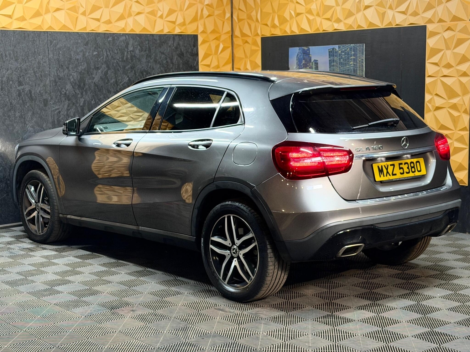 Mercedes-Benz GLA 2018 - Cars in Halifax