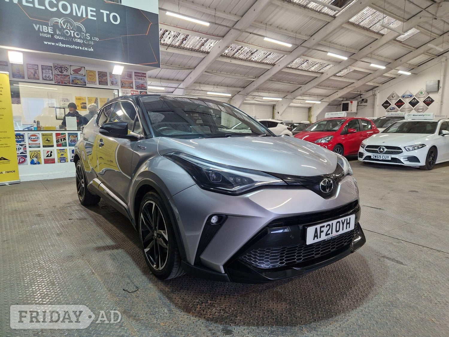 Toyota C-HR 2021 - Cars in Harrow