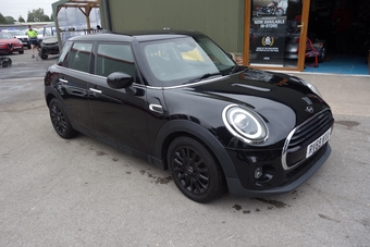 Mini Hatch 2019
