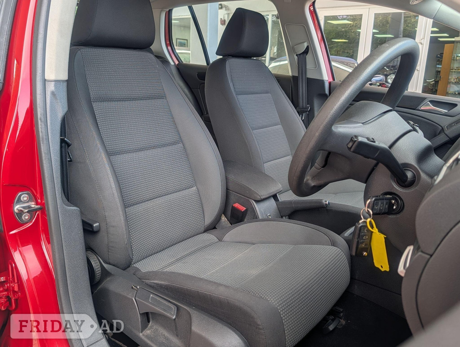 [ berth ]Volkswagen Golf