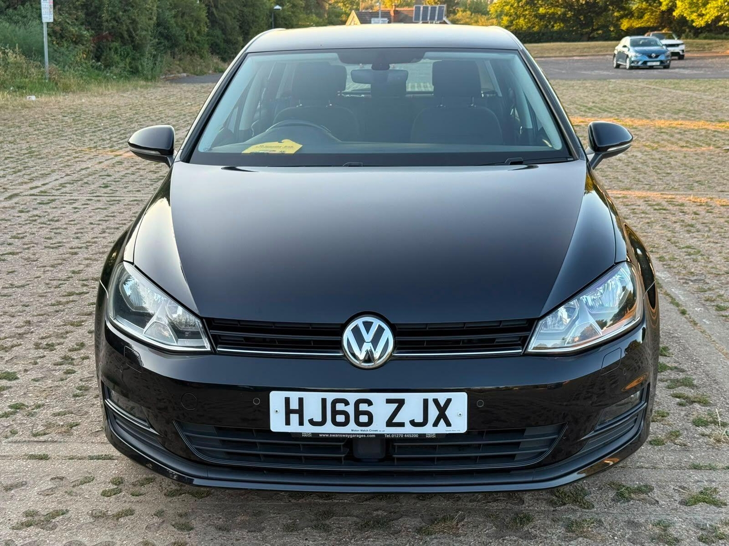 Volkswagen Golf 2016 - Cars in Swanley