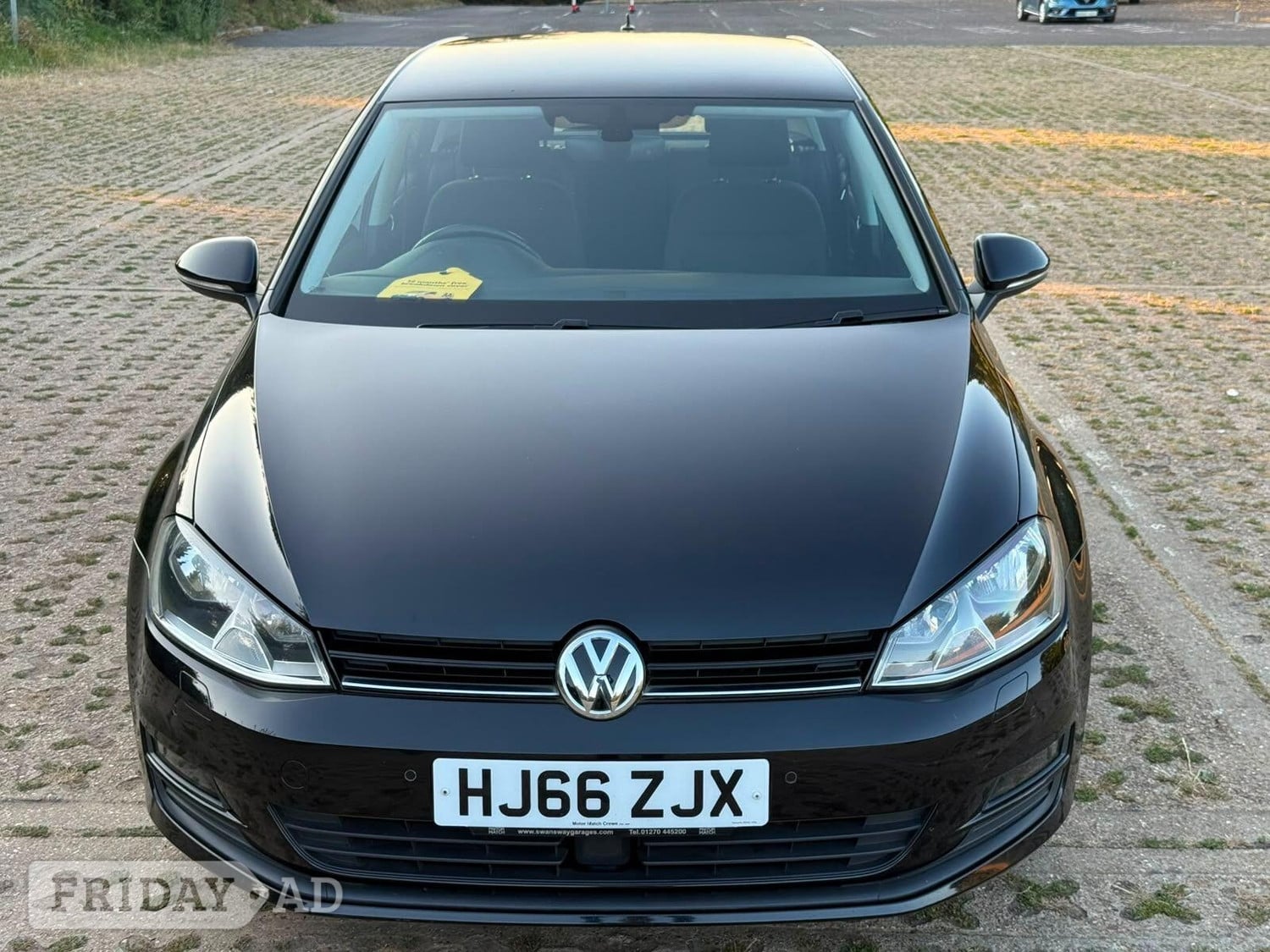 Volkswagen Golf 2016 - Cars in Swanley