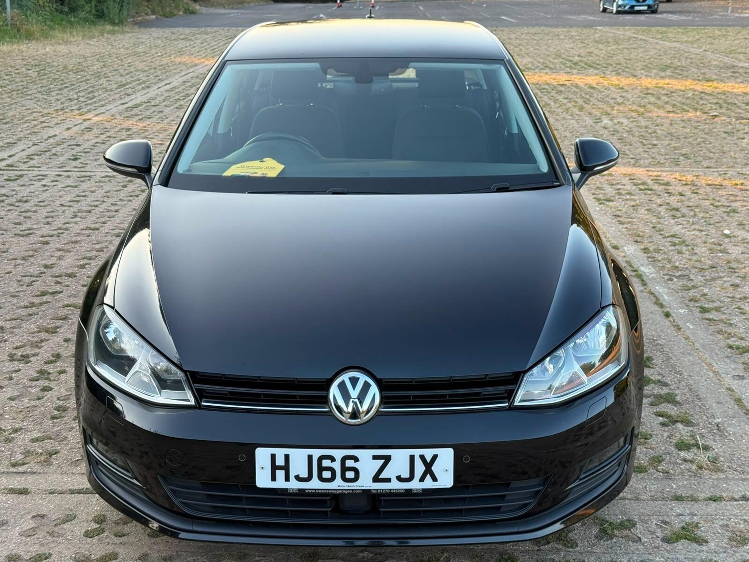 Volkswagen Golf 2016 - Cars