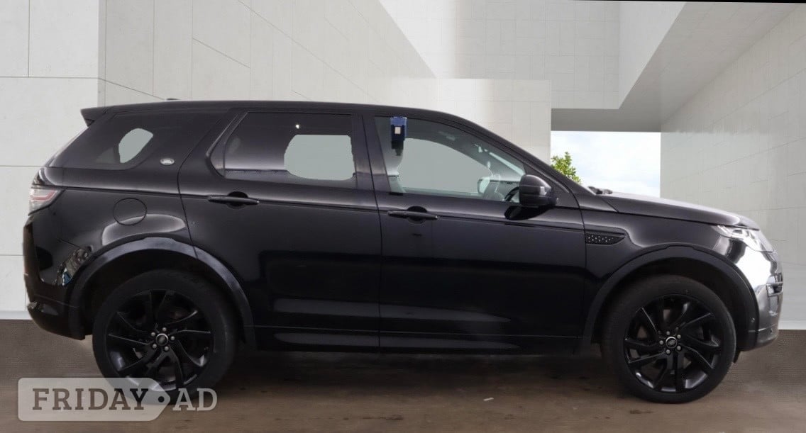 [ berth ]Land Rover Discovery Sport