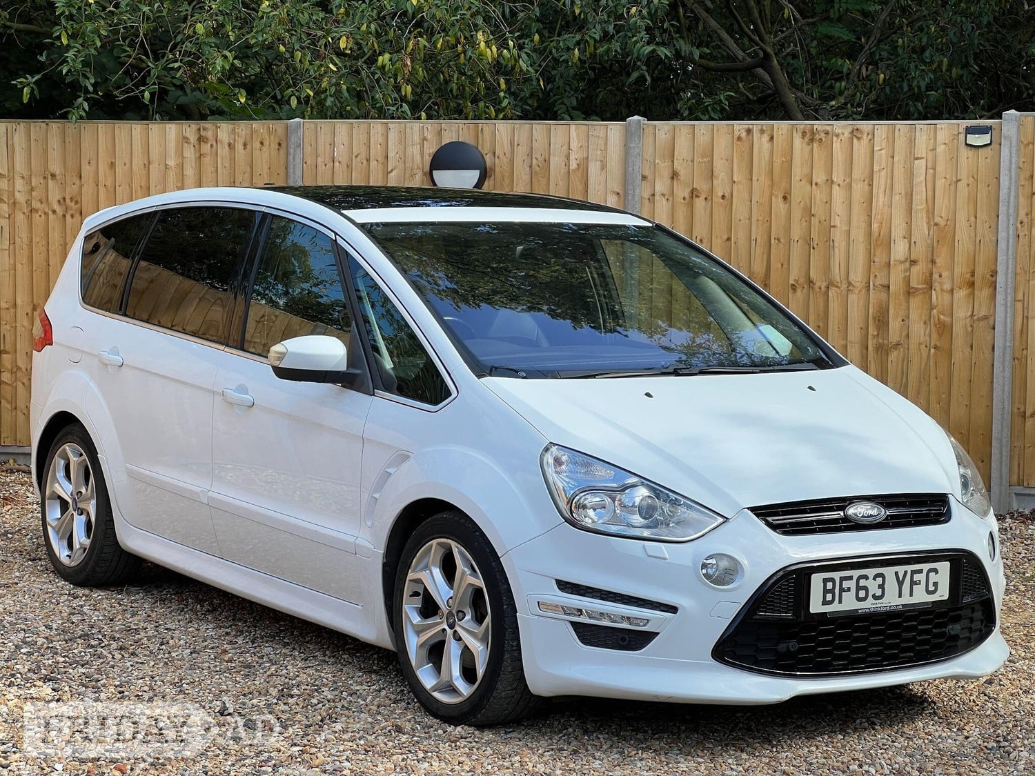 Ford S-Max 2013 in Cranleigh