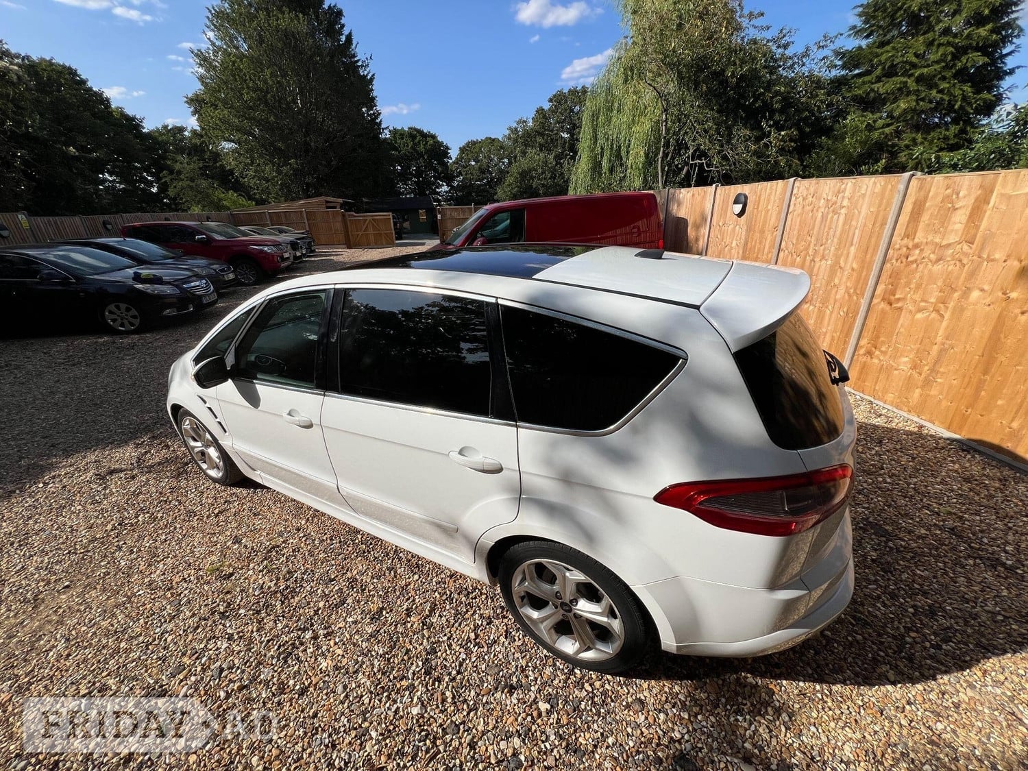 [ berth ]Ford S-Max